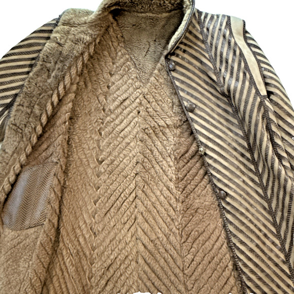Vintage Suede & Embossed Leather Shearling Coat Tan Brown Boho Size 42 (M/L) - Picture 13 of 16